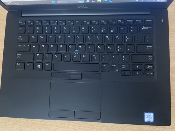 Dell Latitude 7490 - Image 2