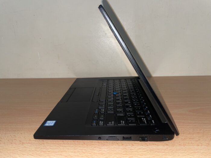 Dell Latitude 7490 - Image 3
