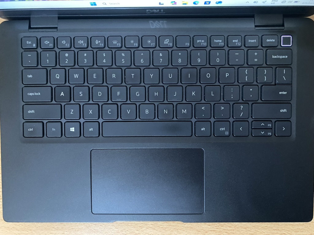 Dell Latitude 7420 - Image 3