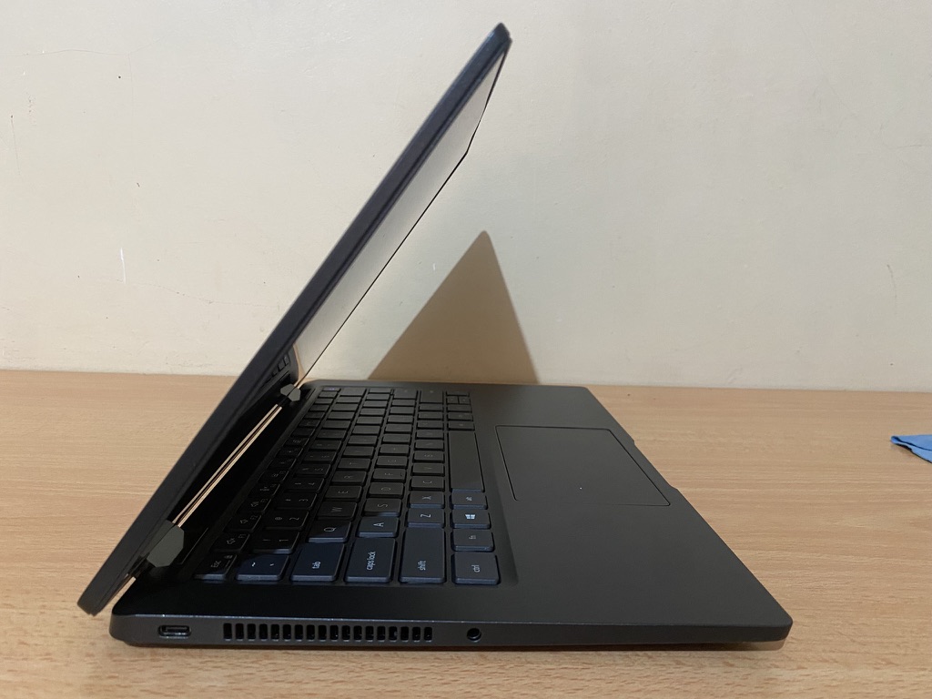 Dell Latitude 7420 x360 2-in-1 - Image 7