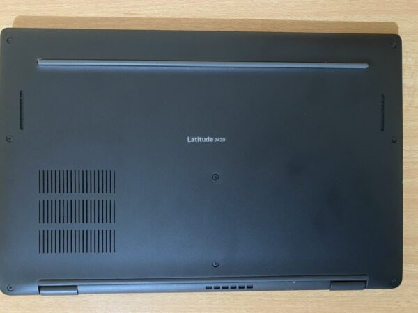 Dell Latitude 7420 base panel Dell Latitude 7420 base panel